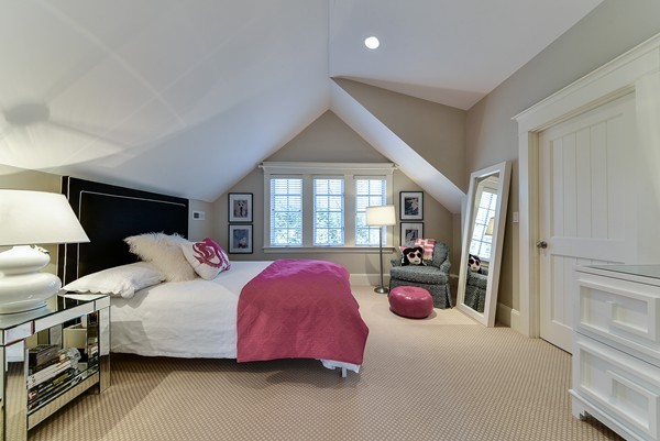 424 Glen Road Weston, MA 02493 - Photo 15 of 28