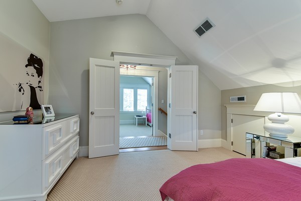 424 Glen Road Weston, MA 02493 - Photo 16 of 28