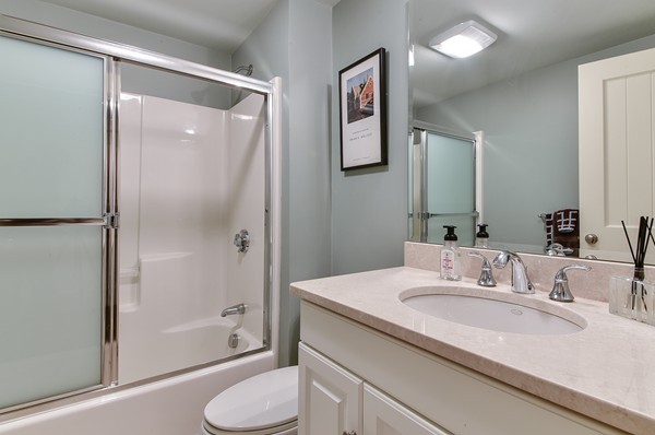 424 Glen Road Weston, MA 02493 - Photo 19 of 28
