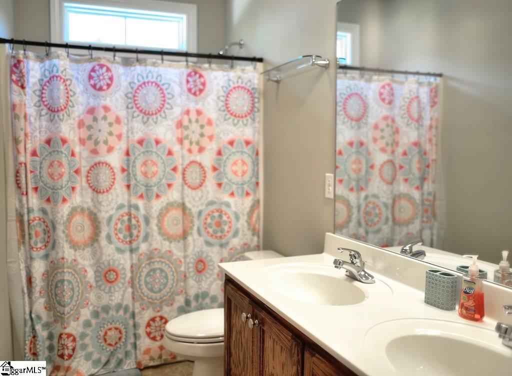 43 Groce Meadow Road Taylors, SC 29687 - Photo 17 of 35 Gallery Image 17