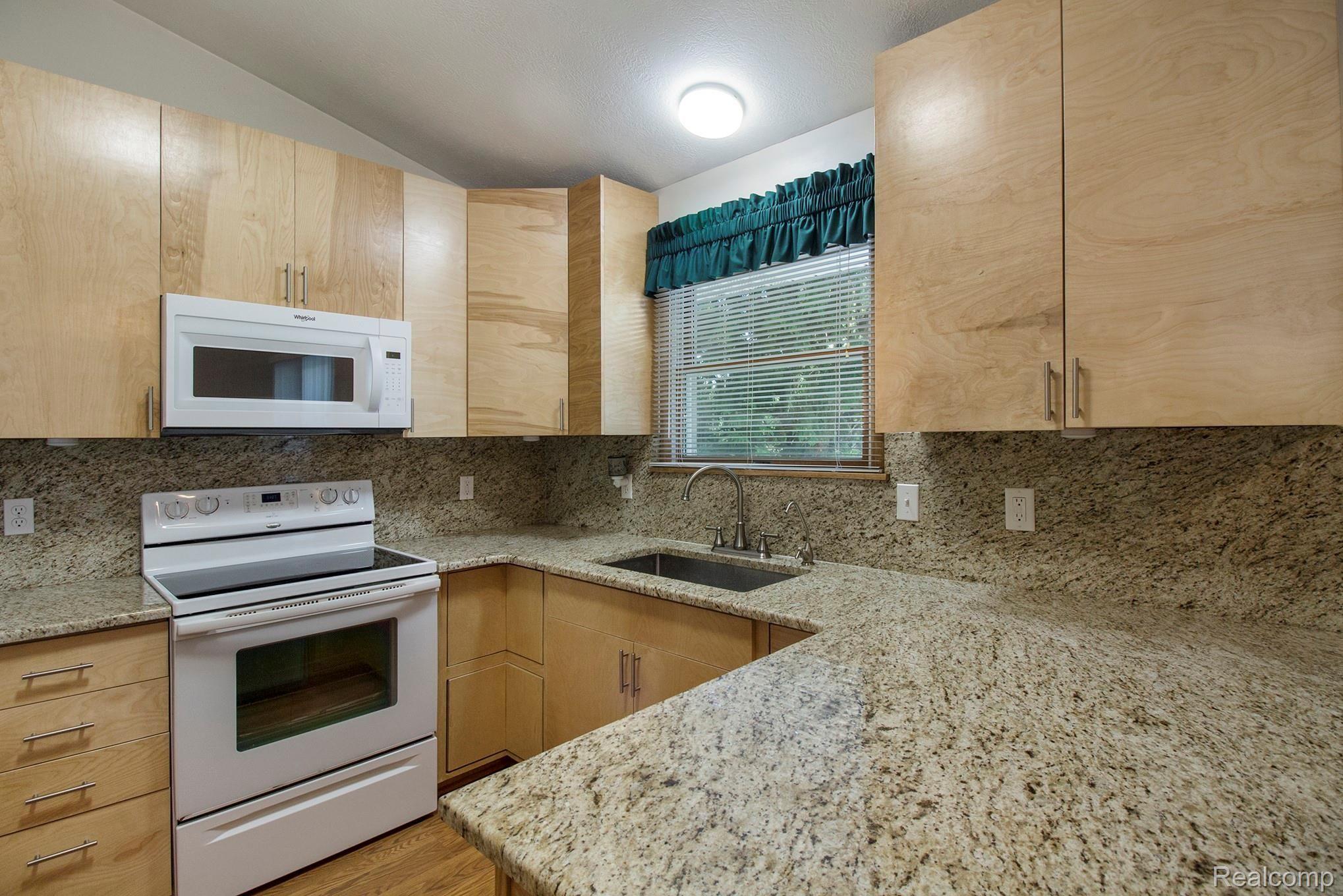 77 Kane Road South Webberville, MI 48892 - Photo 8 of 38 Newer Appliances, stay with the home
