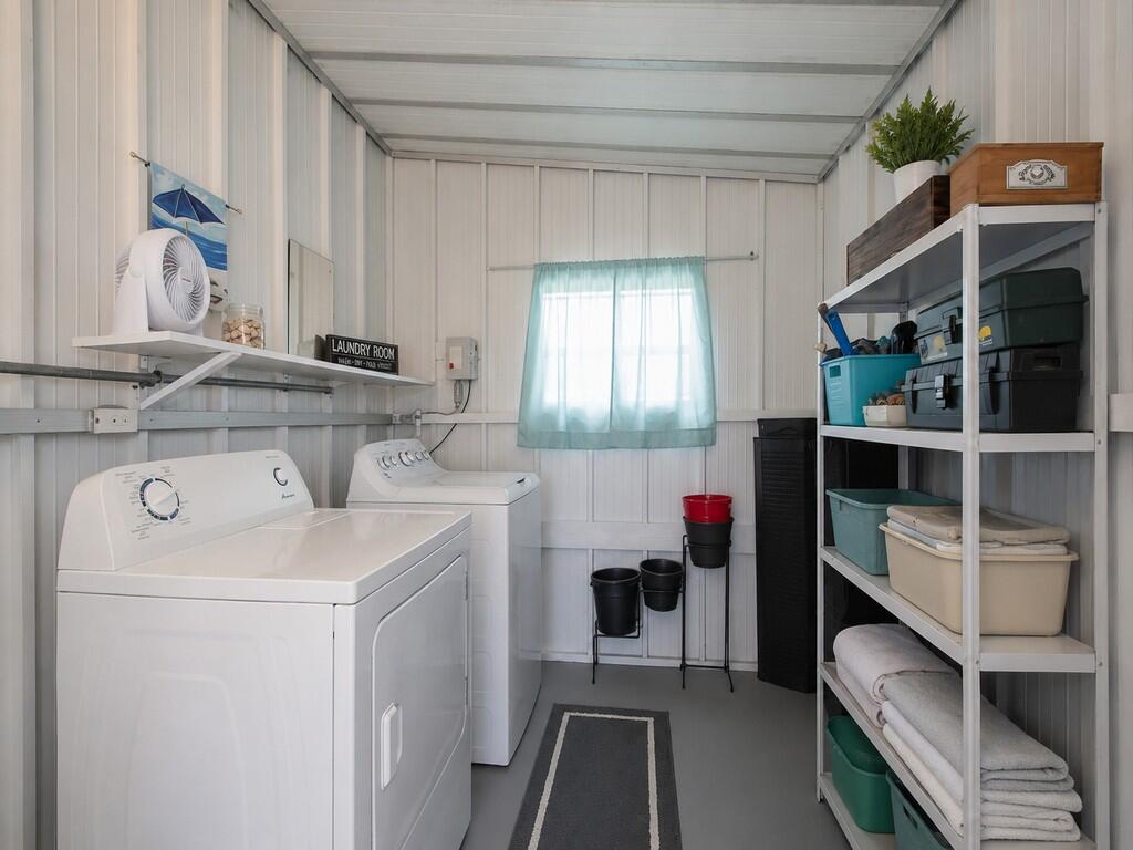 174 Northeast Emerald Drive Jensen Beach, FL 34957 - Photo 35 of 38 Image00015