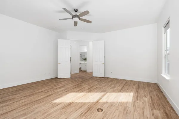 $929,000 | 635 West Quincy Avenue, Clovis, CA 93619