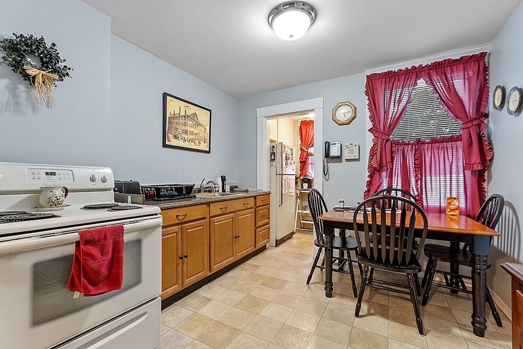 162 Pratt Road Fitchburg, MA 01420 - Photo 8 of 37 Gallery Image 8