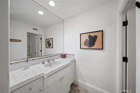 $45,000 | 839 Emerald Bay, Laguna Beach, CA 92651