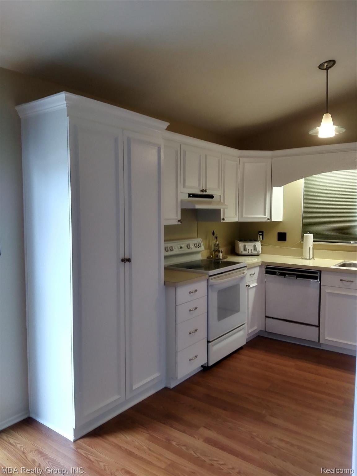 22181 Hall Road Trenton, MI 48183 - Photo 12 of 24 20190813_163655_HDR.jpg