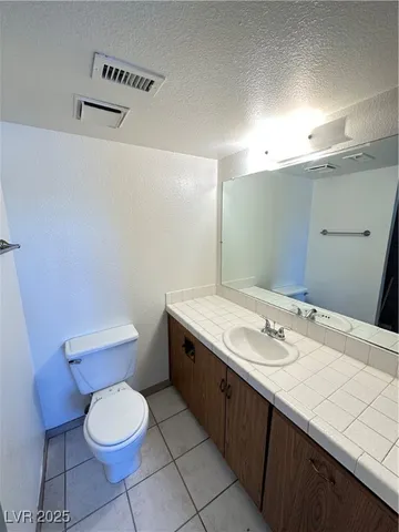 $995 | 3823 South Maryland Parkway, Unit B10, Las Vegas, NV 89119