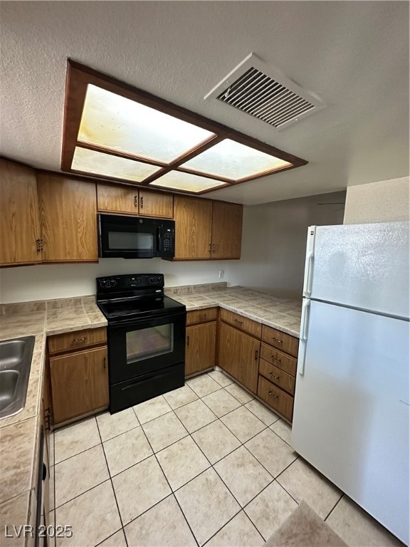 3823 South Maryland Parkway, Unit B10 Las Vegas, NV 89119 - Photo 4 of 18