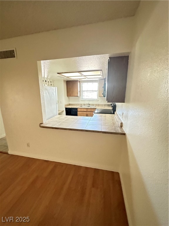 3823 South Maryland Parkway, Unit B10 Las Vegas, NV 89119 - Photo 5 of 18