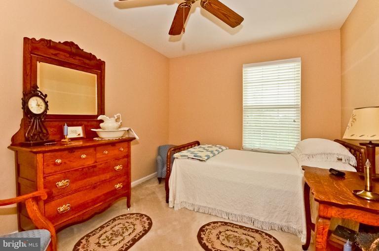 6813 Mayfair Road Laurel, MD 20707 - Photo 22 of 30 Bedroom
