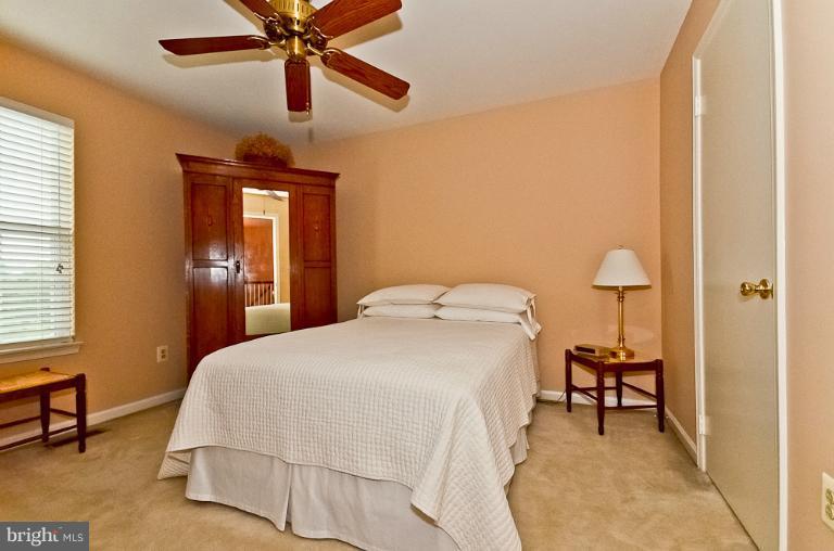 6813 Mayfair Road Laurel, MD 20707 - Photo 23 of 30 Bedroom