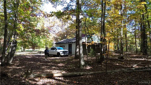 $169,000 | 1367 South Constitution Route, Dillwyn, VA 23936