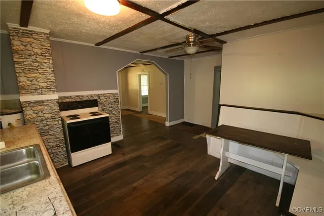 $169,000 | 1367 South Constitution Route, Dillwyn, VA 23936