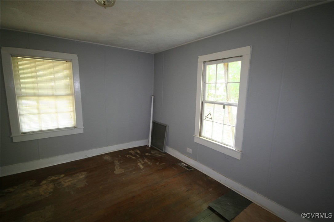 1367 South Constitution Route Dillwyn, VA 23936 - Photo 33 of 44