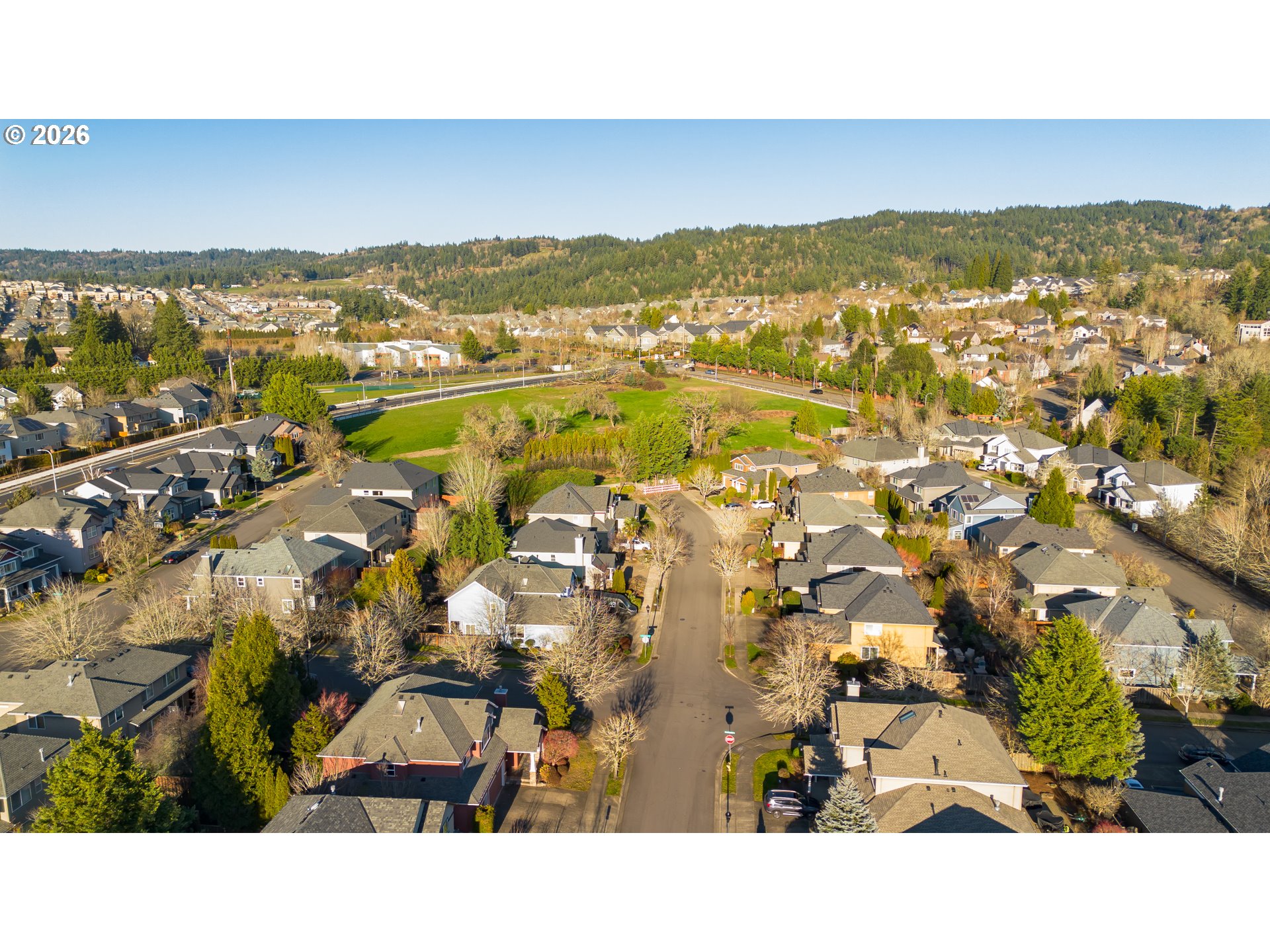 3637 Northwest Lansbrook Terrace Portland, OR 97229 - Photo 36 of 43 a view of city and ocean