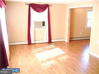 953 Bridge Road Collegeville, PA 19426 - Photo 3 of 12 Great Room