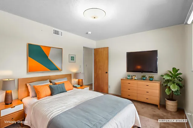 $599,900 | 910 Hallmark Drive, Redding, CA 96001