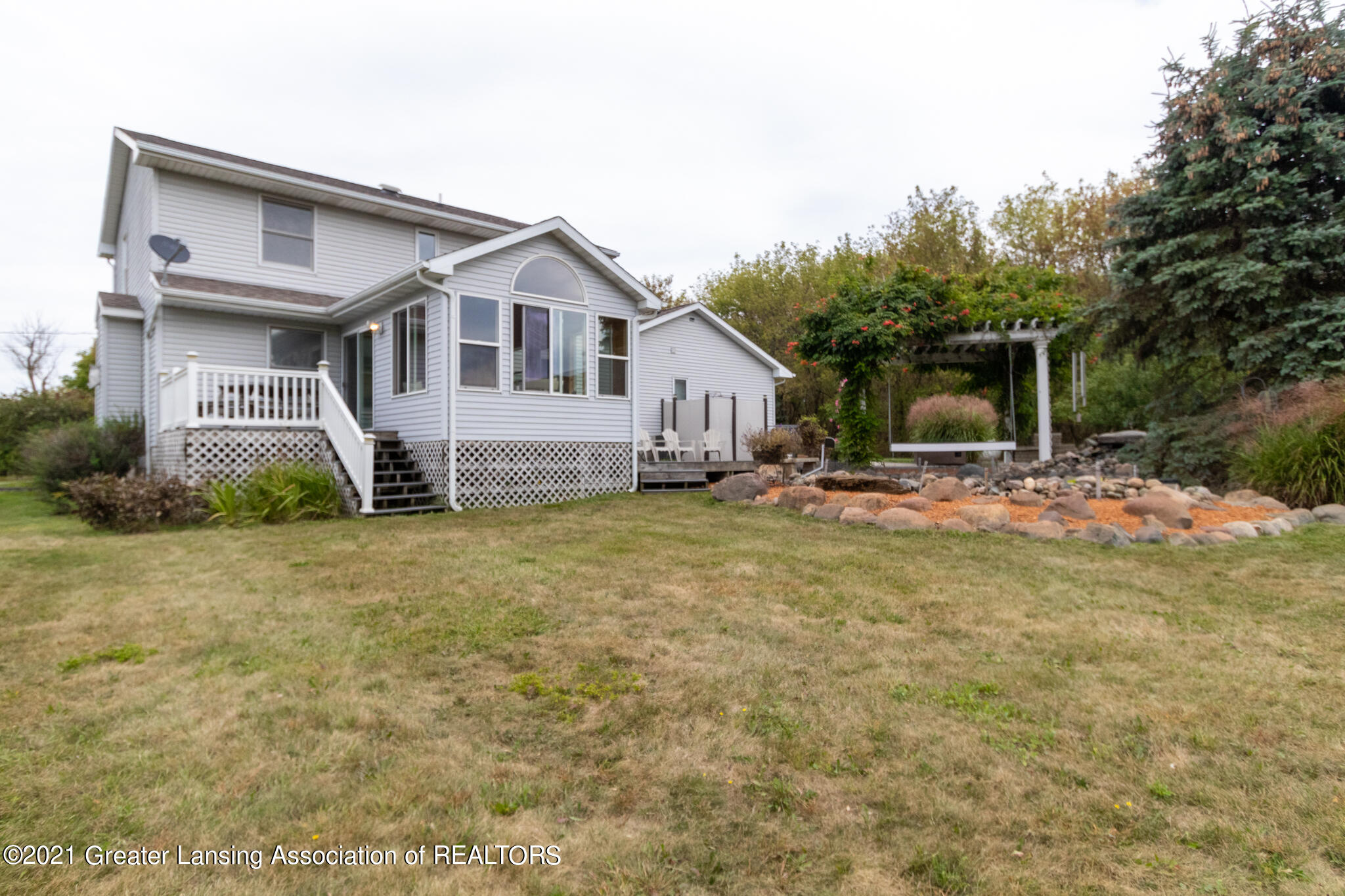 3635 Plains Road Mason, MI 48854 - Photo 15 of 76 3635_Plains_JAMIE-14