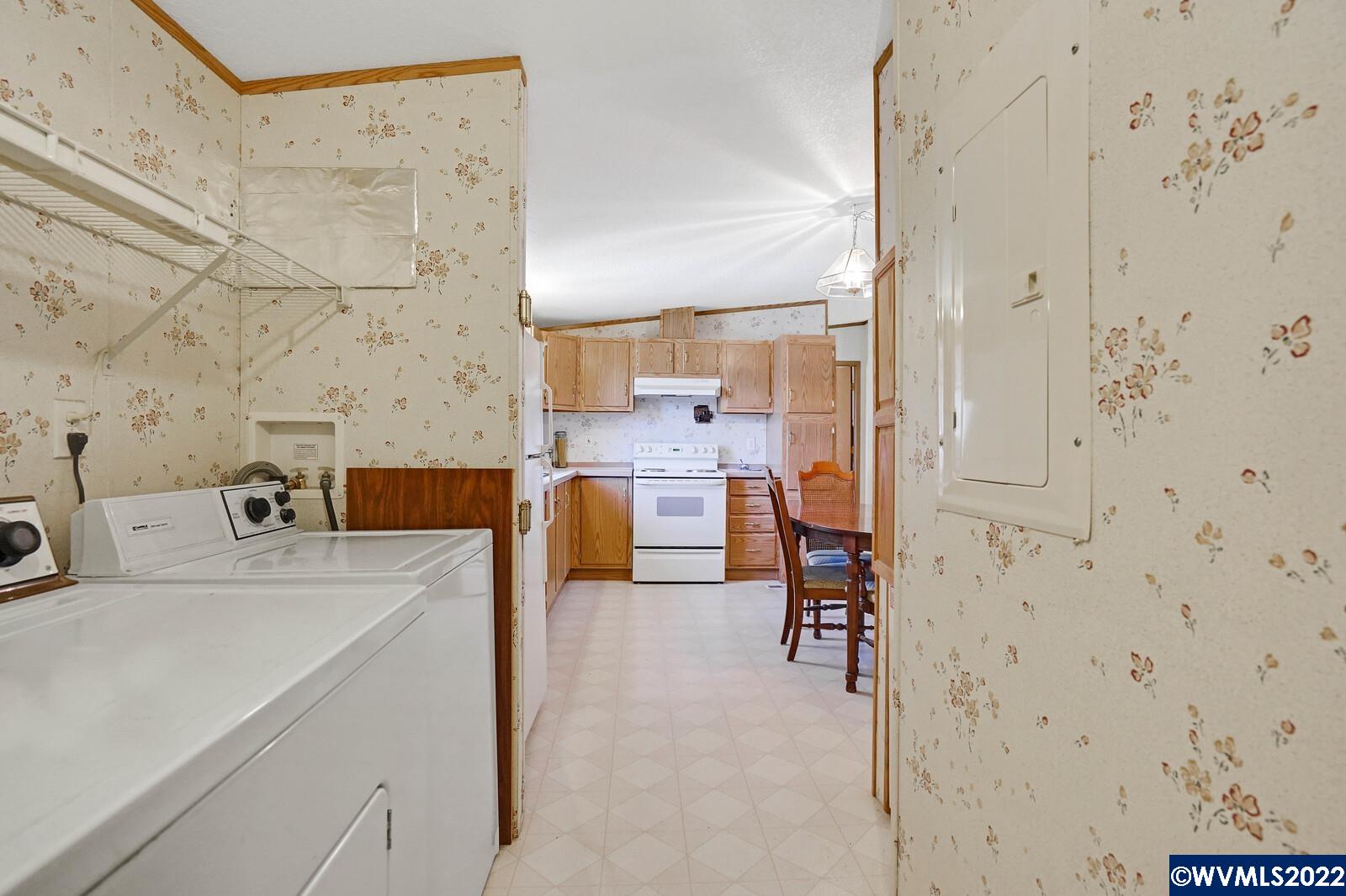 340 Northeast Crest Street, Unit 1 Sublimity, OR 97385 - Photo 17 of 30
