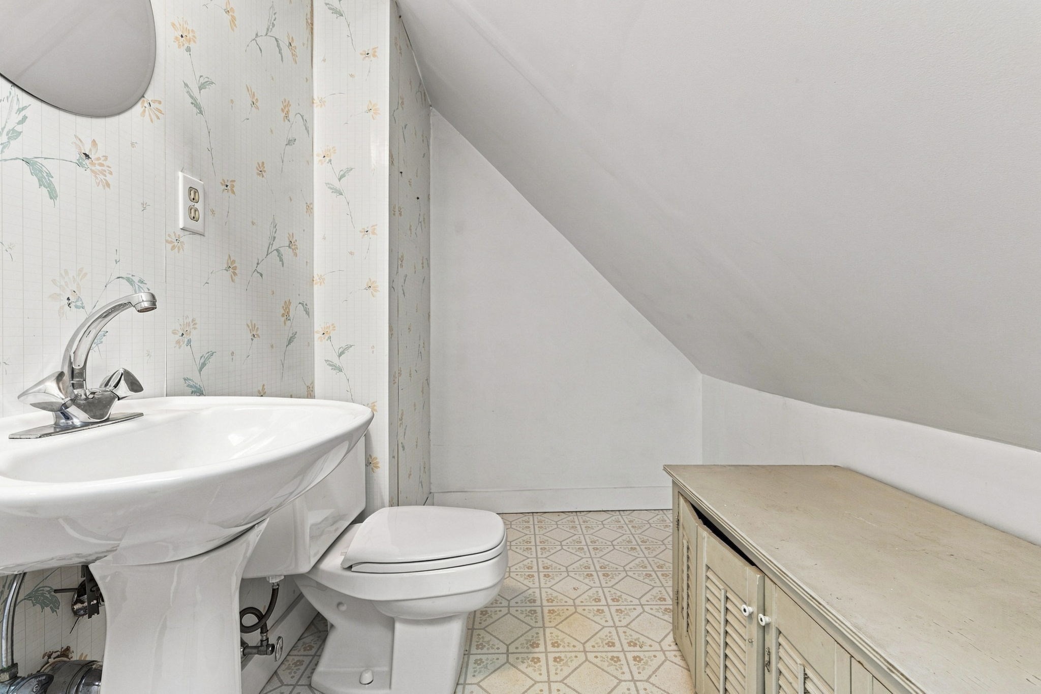 16 Usher Road Medford, MA 02155 - Photo 25 of 28 Gallery Image 25