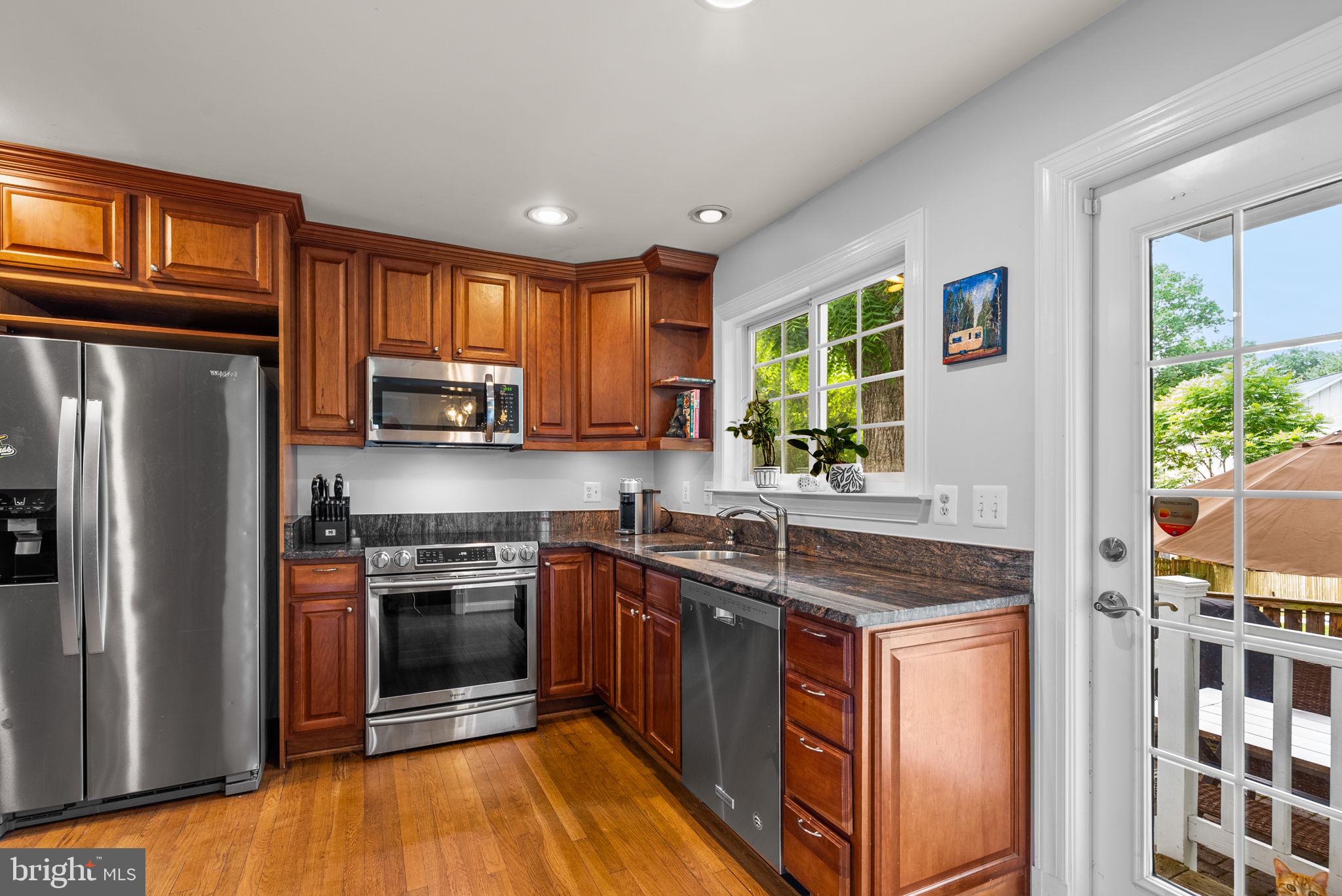 8208 Cedar Street Silver Spring, MD 20910 - Photo 11 of 41 Gallery Image 11