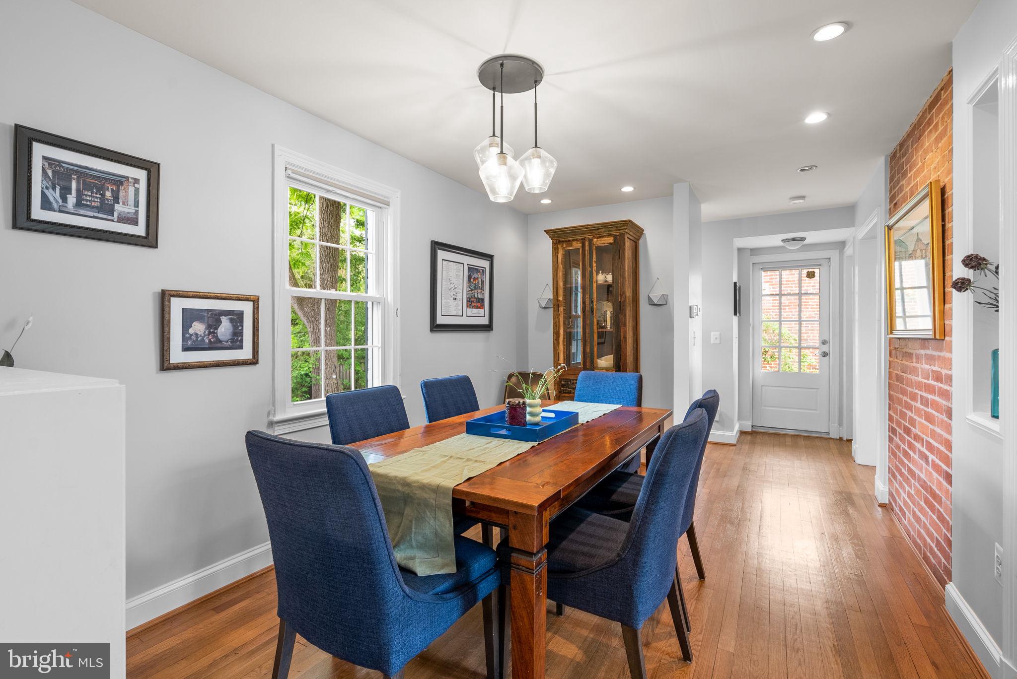 8208 Cedar Street Silver Spring, MD 20910 - Photo 8 of 41 Gallery Image 8