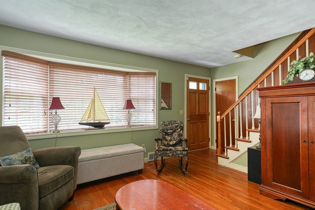 6 Ridge Road Marlborough, MA 01752 - Photo 20 of 35 Gallery Image 20