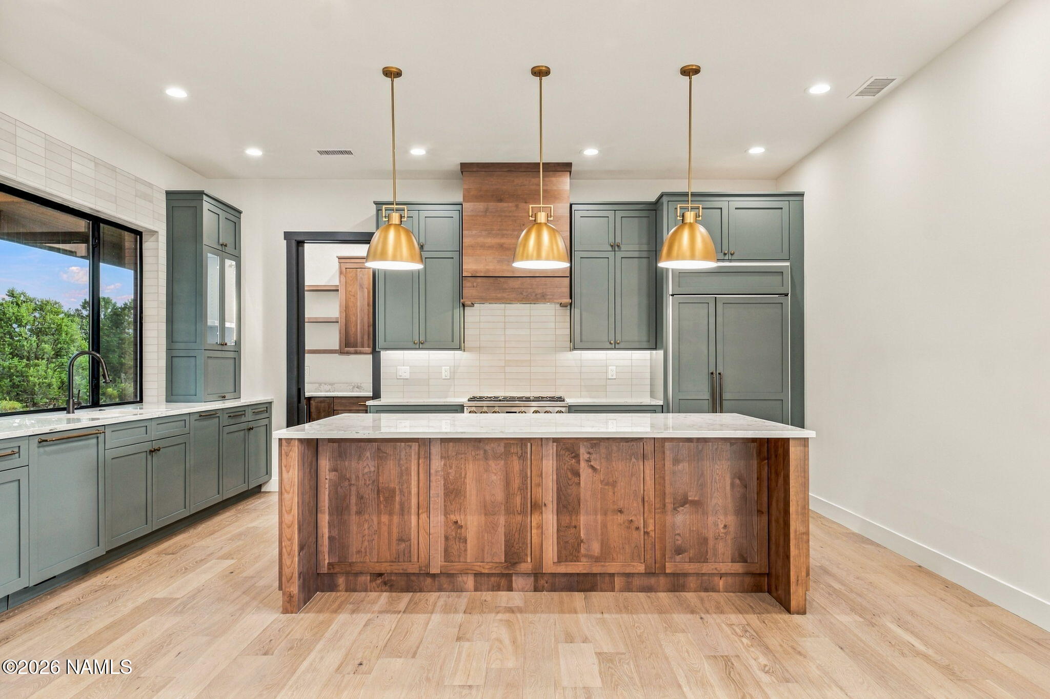 8583 Tall Tales Rnch Road Flagstaff, AZ 86004 - Photo 5 of 83 Kitchen