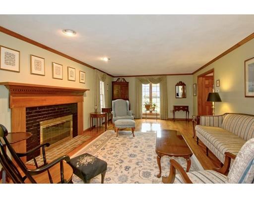 4 Wadsworth Road Sudbury, MA 01776 - Photo 3 of 28 Gallery Image 3