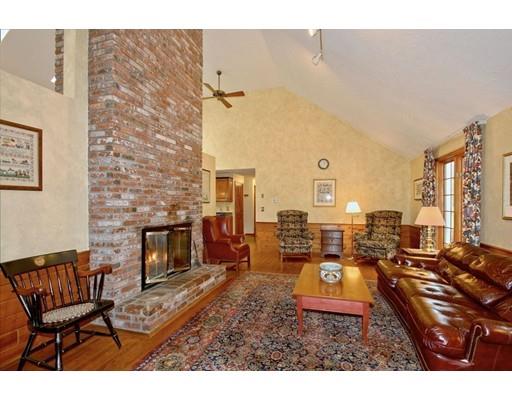 4 Wadsworth Road Sudbury, MA 01776 - Photo 10 of 28 Gallery Image 10