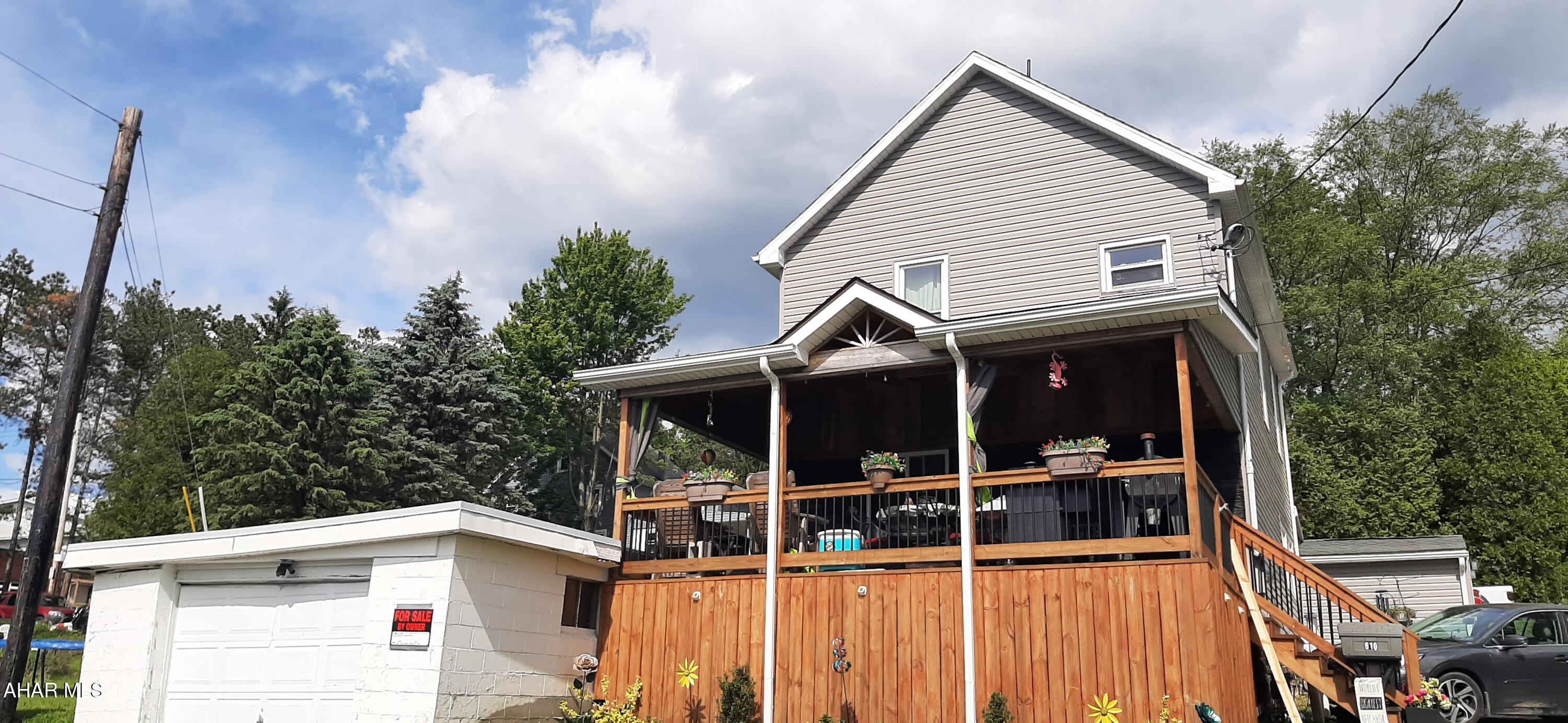 610 Cleveland Street Gallitzin, PA 16641 - Photo 1 of 39