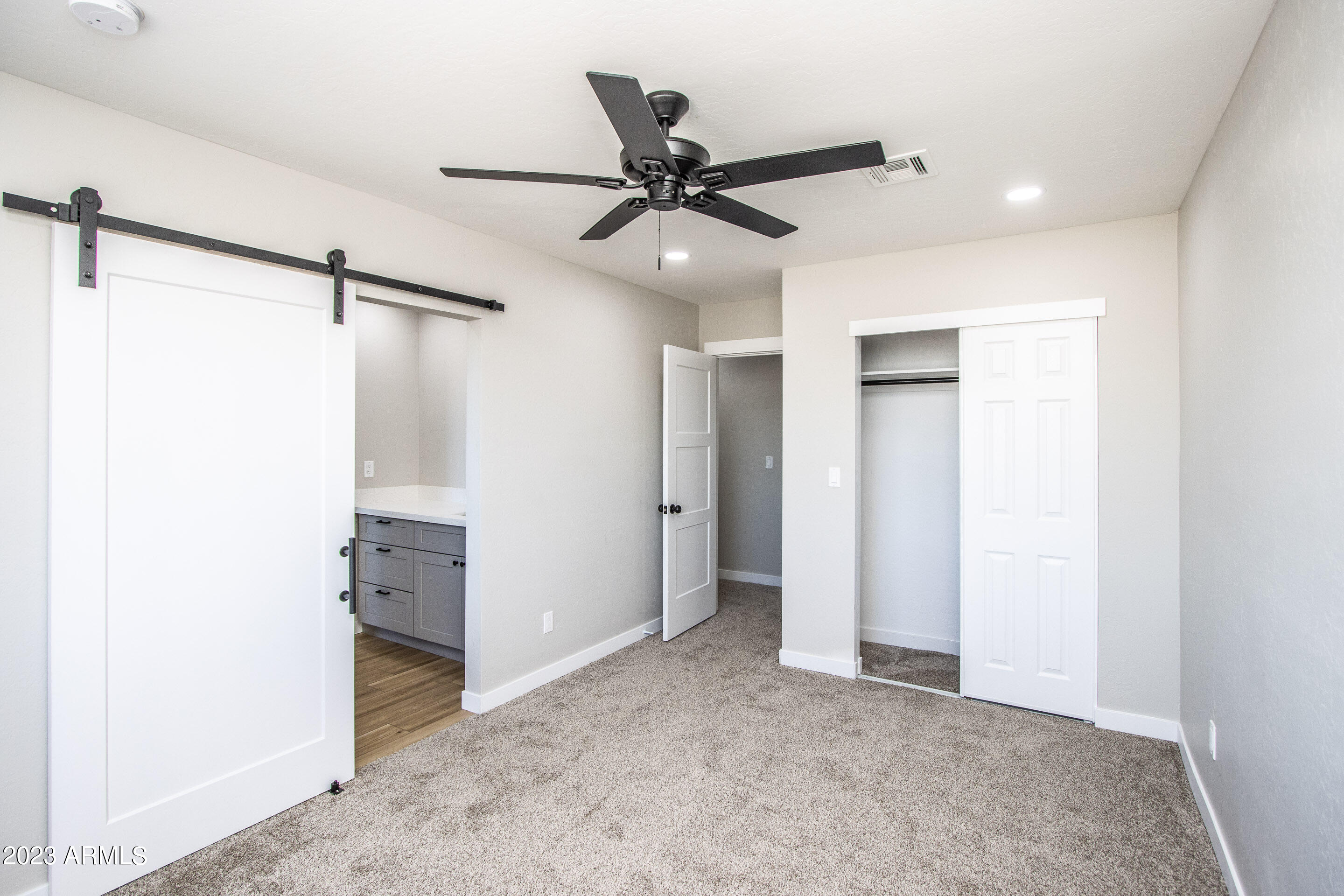 2509 East Broadway Road, Unit 4 Phoenix, AZ 85040 - Photo 13 of 31 Broadway #1-14