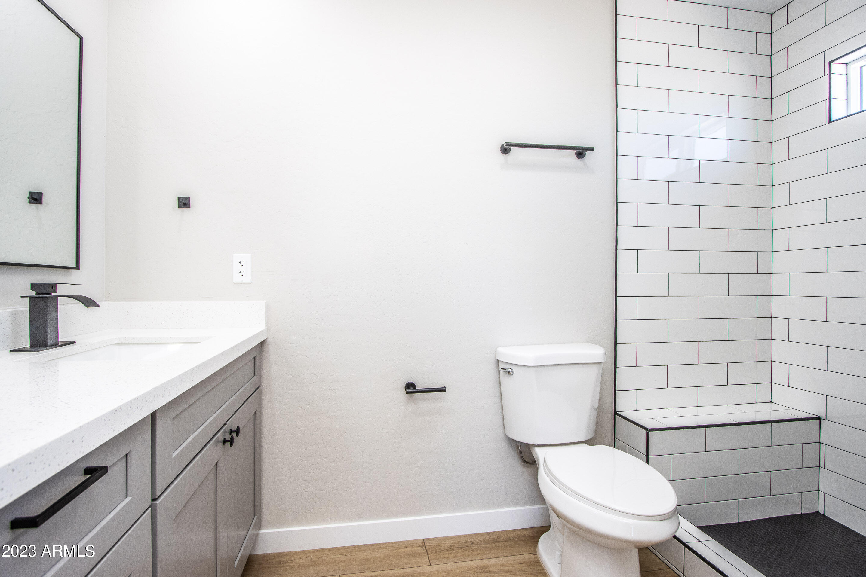 2509 East Broadway Road, Unit 4 Phoenix, AZ 85040 - Photo 24 of 31 Broadway #1-24