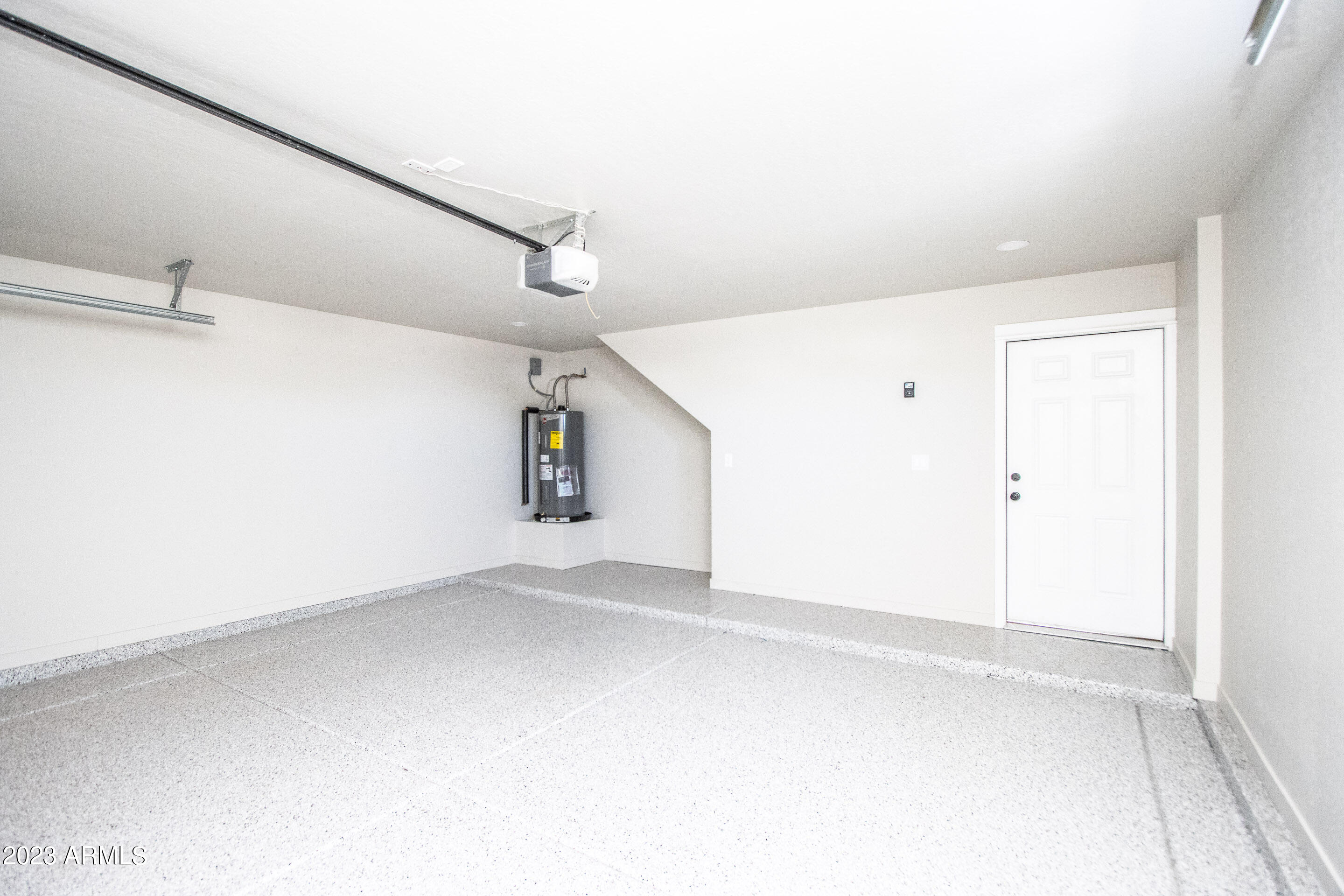 2509 East Broadway Road, Unit 4 Phoenix, AZ 85040 - Photo 27 of 31 Broadway #1-27