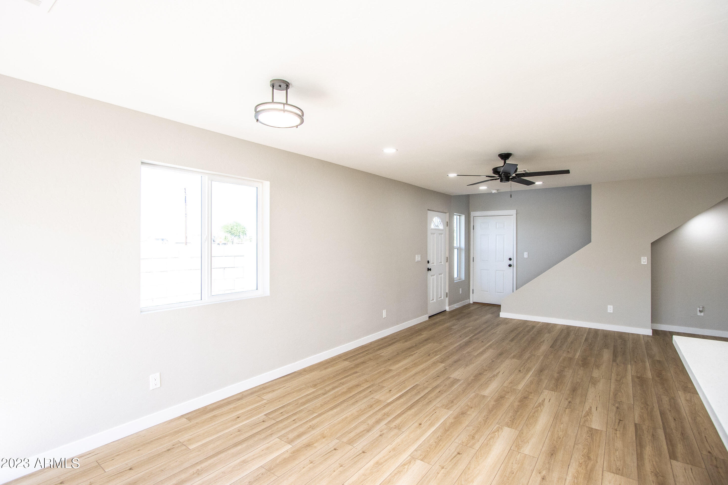 2509 East Broadway Road, Unit 4 Phoenix, AZ 85040 - Photo 10 of 31 Broadway #1-11