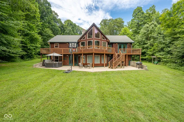 $569,999 | 5941 Jordan Village Road, Poland, IN 47868