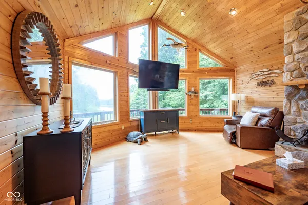 $529,900 | 5941 Jordan Village Road, Poland, IN 47868
