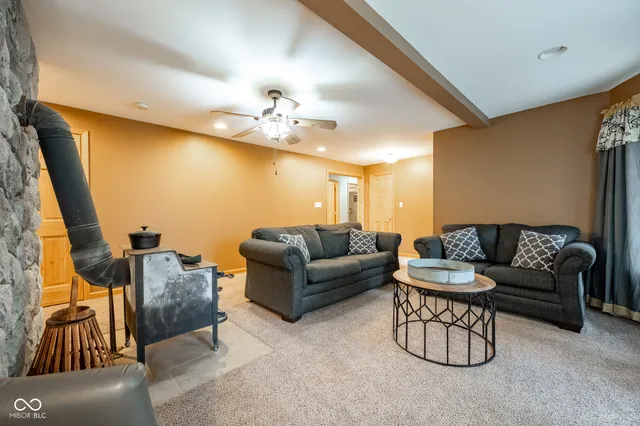 $569,999 | 5941 Jordan Village Road, Poland, IN 47868