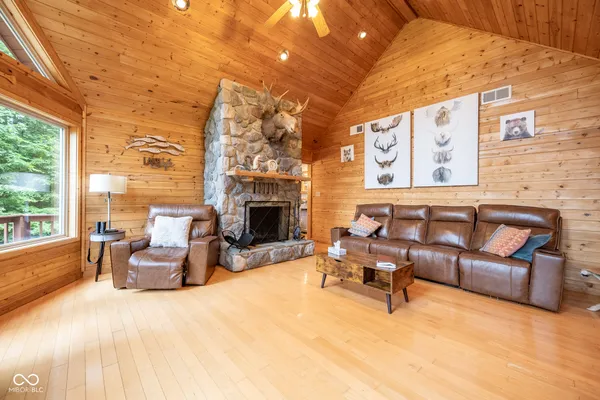 $529,900 | 5941 Jordan Village Road, Poland, IN 47868