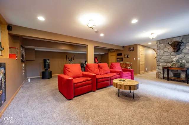 $569,999 | 5941 Jordan Village Road, Poland, IN 47868