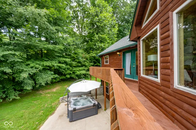 $569,999 | 5941 Jordan Village Road, Poland, IN 47868