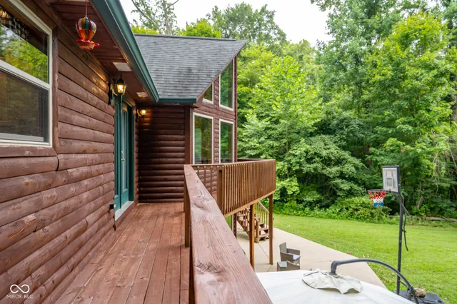 $569,999 | 5941 Jordan Village Road, Poland, IN 47868