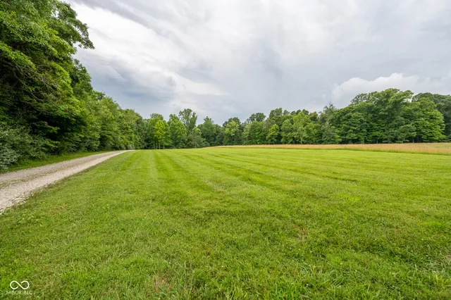 $569,999 | 5941 Jordan Village Road, Poland, IN 47868