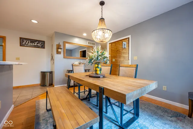 $569,999 | 5941 Jordan Village Road, Poland, IN 47868