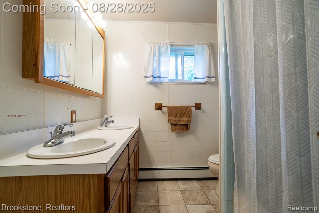 2042 Werner Road Columbus, MI 48063 - Photo 10 of 33
