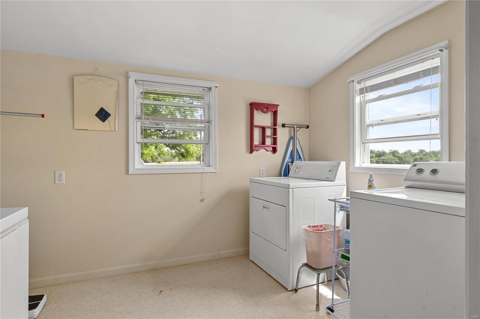 4501 G Road Waterloo, IL 62298 - Photo 16 of 30