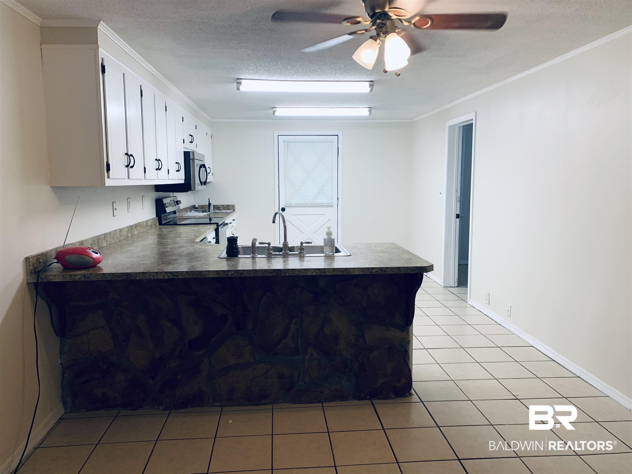 7000 Sharpless Drive North Eight Mile, AL 36613 - Photo 12 of 40