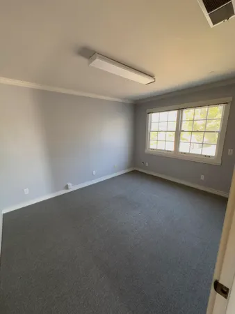 $2,100 | 25 Carlo Drive, Unit D, Goleta, CA 93117