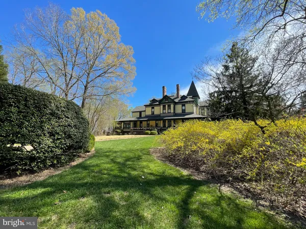 $2,120,000 | 317 Coles Point Road, Hague, VA 22469