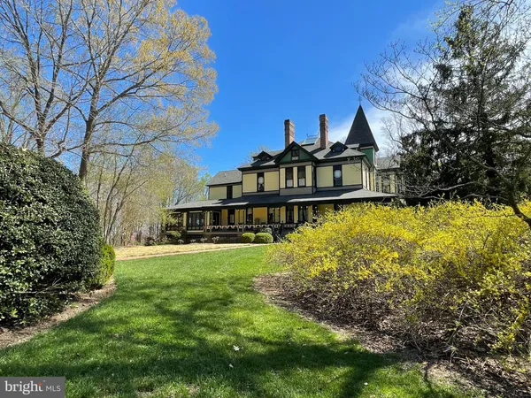 $2,120,000 | 317 Coles Point Road, Hague, VA 22469